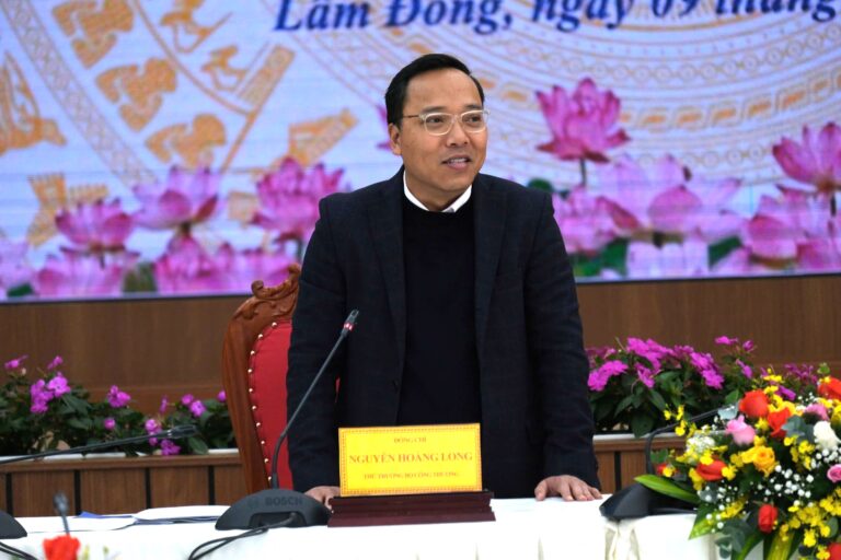 MOIT Deputy Minister Reviews PDP8 Projects in Lam Dong